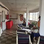 贝尔韦代雷酒店 3* 圣雷默
