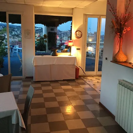 Belvedere Szálloda 3*