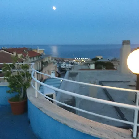 贝尔韦代雷酒店 3*