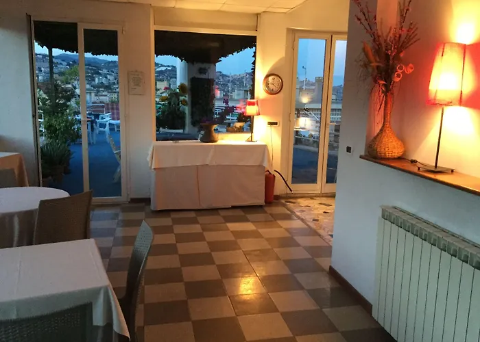 Belvedere Hotel 3*
